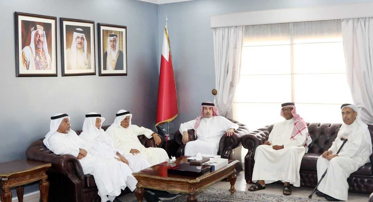 محافظ العاصمة يستقبل رئيس مركز تمكين شباب القادسية<